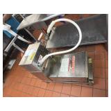 Electric grease transfer pump on cart