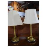 Brass hand-hammered table lamps on marble base - p