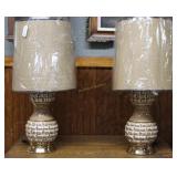 2 MCM1950s Ceramic table lamp in gold and beige
