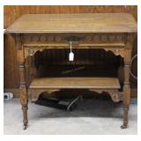 Oak 20th Century side table