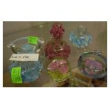 Six Art glass Floral design cabinet articles