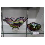 Two complementary pc art glass - footed center bow