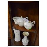 Belleek 5 pcs Clover: vases, teapot, cream and sug
