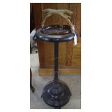 Smoking stand with amber glass insert