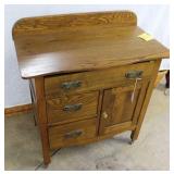 Refinished Oak three-drawer washstand