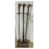 Fireplace Set with Brass duck head theme
