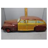 Toy Town State Tin Station Wagon by Wyandotte Toys