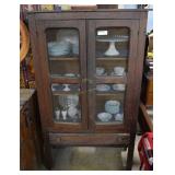 Country Pie safe with screen panels