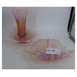 Art glass bowl & Epergne Vase