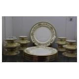 Anysley Henley eight dinner plates & 8 cups and sa
