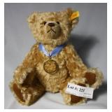 Steiff 2002 collector bear