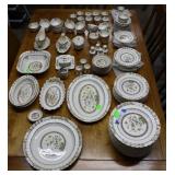Spode Buttercup dinnerware service for 16 plus ser
