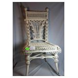Wicker side chair 20' x 38' x 20'