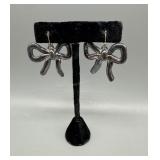 Pair of Sterling Bow tie earrings - 11.12 gtw