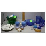 15 assorted cabinet smalls incl Shirley Temple, th