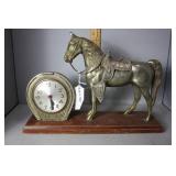 Horseshoe clock electric with Western Saddle rider