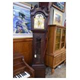 Colonial Grandfather clock in mahogany case 19' x