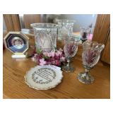 Verichron Clock, Serenity Prayer plate, and three