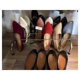 Shoe organizer with dress flats