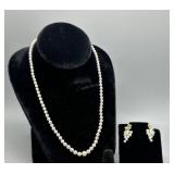 Mikinoto Pearl 18" Necklace with 10kt white gold c