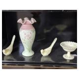 Four pcs. Fenton custard glass