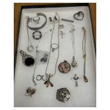 Sterling Jewelry grouping incl rings, pendants,