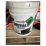 Zinsser water based coating Dryfall in black for