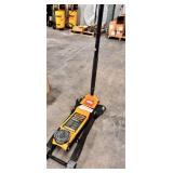 GEARWRENCH low profile floor jack