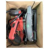 2X$ Skil 15amp circular saw used powers up