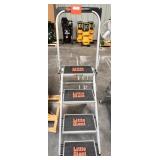 Little Giant 4-step