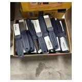 100X$ Warner 1 1/4' putty knife stiff