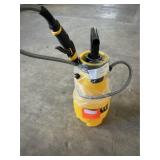 DeWalt pump up sprayer missing nozzle