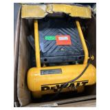 DeWalt dual tank heavy duty portable air