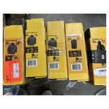 5X$ DeWalt heated gear