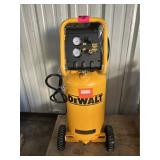 DeWalt air compressor 225 psi 5.0 SCFM 1.7HP 15G