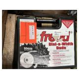 Freud Dial-a-Width Dado seven blades SD608