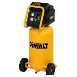 DeWalt 15 gal upright electric compressor