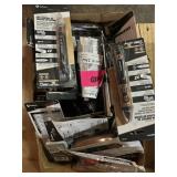 mixed lot of voltage detectors