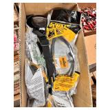 18x$ - DeWalt Safety glasses with strap in