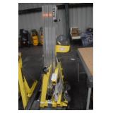 Sumner mechanical lift 12' max height #2412-