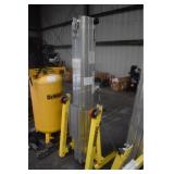 Sumner mechanical lift #2118