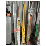 Stabilia 72' level w/ carry case
