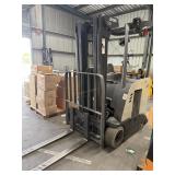 Crown RC5515-30 fork lift No charger
