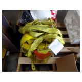 5 gallon bucket of tie down straps