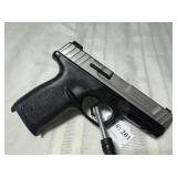 S&W SD9 VE 9mm Pistol Serial #HET3874 with case an