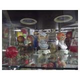 2 Raggedy Anne Nightlights, 4 Ornaments &