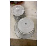 40pc Mikasa Sweet Briar Fine China Plate Set
