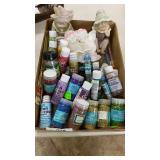 Box of Glitter, 3 Figurines