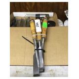 5- Wood Workers Bench Chisels, 1/4 Thru 1-1/4"