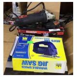 Drill Master 4 1/2" angle grinder, Wen variable